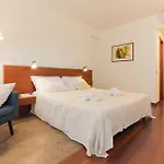 Marbela & Apart-hotel Palermo