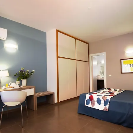 Marbela & Aparthotel