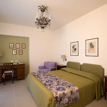 Marbela & Lejlighedshotel