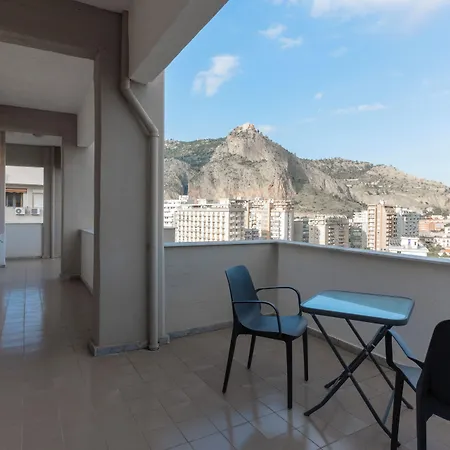 Marbela & Hotel apartamentowy 3*