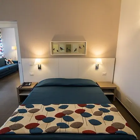 Appart hôtel Marbela & Palerme