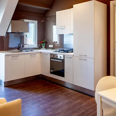 Aparthotel Marbela &