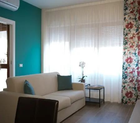 Aparthotel Marbela &